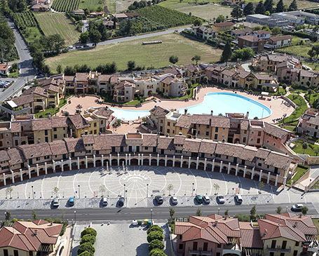 architettura turistico residenziale, lago di Garda